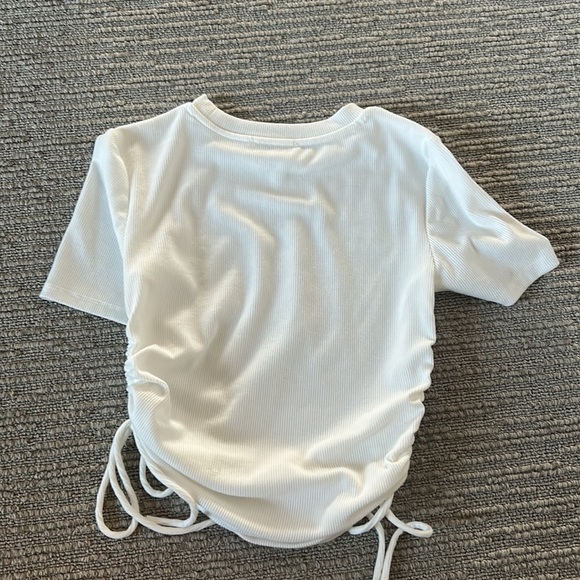 ZARA white tee - Picture 3 of 3